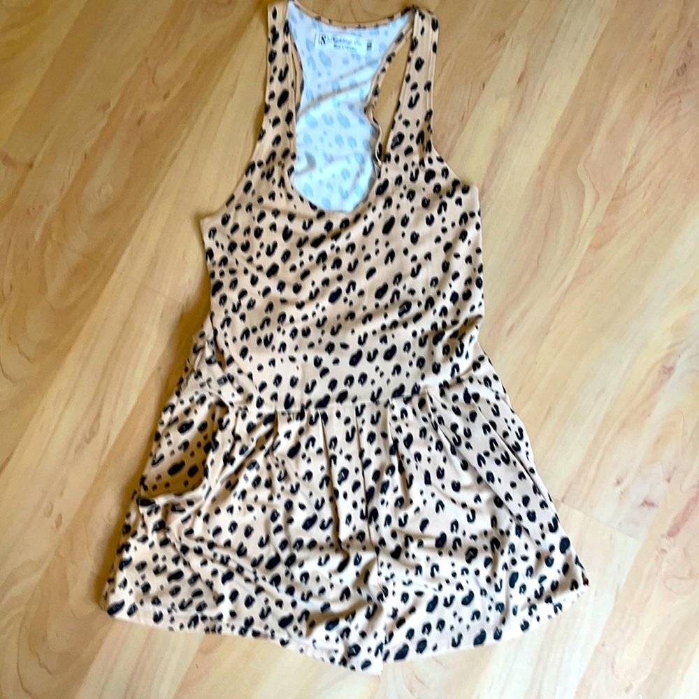 Fighting eel short jumper